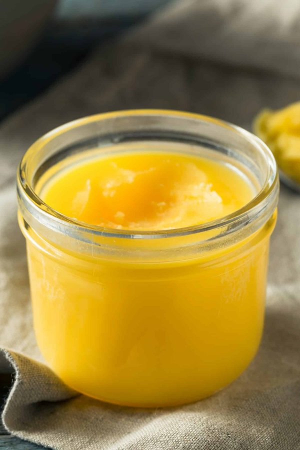 Quelle est la meilleure méthode pour faire du beurre clarifié (ghee) à la maison ?
